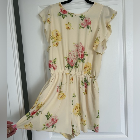 Wilfred Fleurette Romper Size Medium - Picture 2 of 6